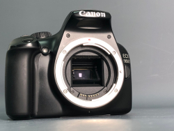 Canon 1100d+18-55 11.000 кадров