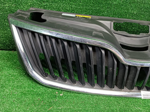 Решетка радиатора Skoda Rapid 1 (2012-2020)