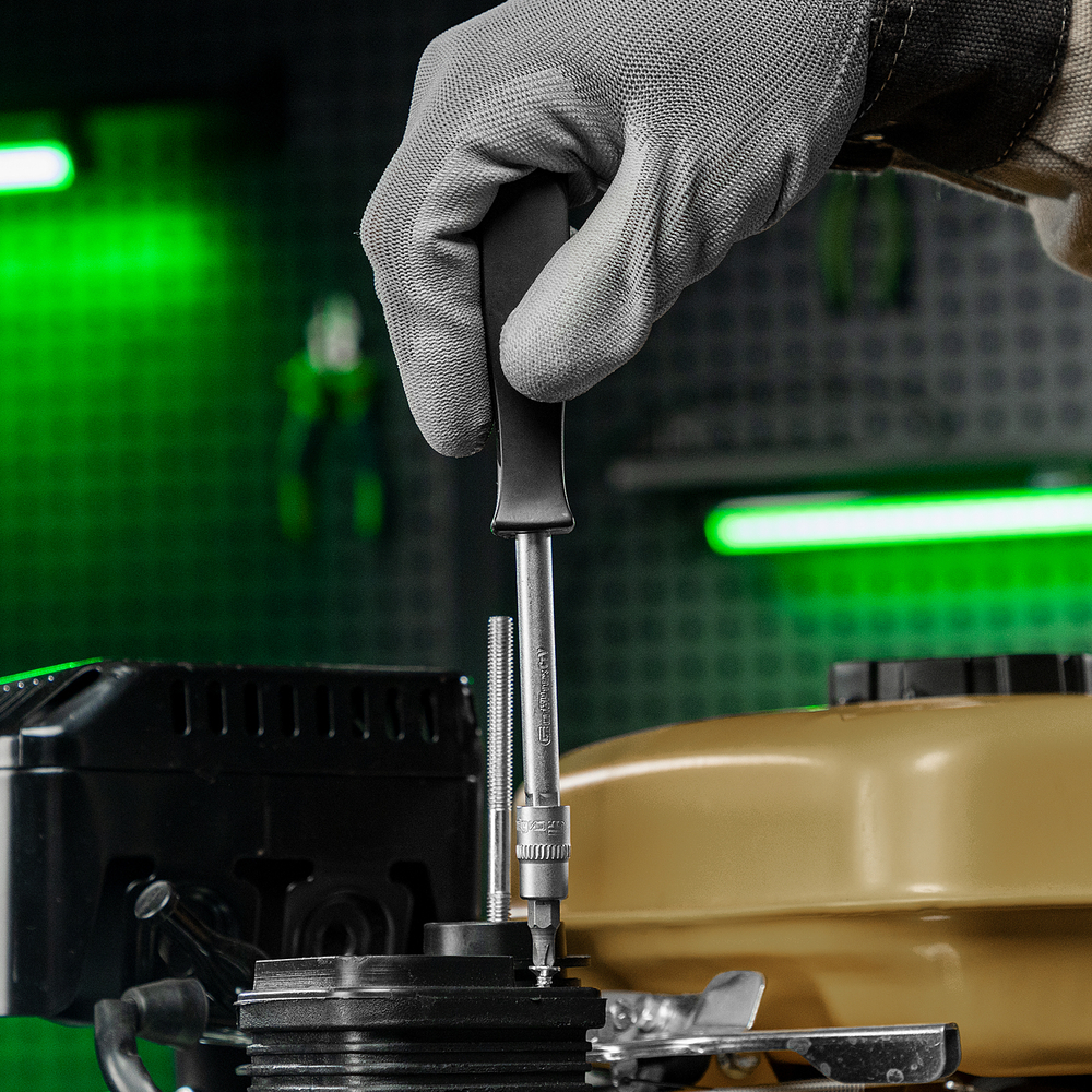 Набор инструментов, 1/2", 1/4", пластиковый кейс, 94 предмета// Сибртех