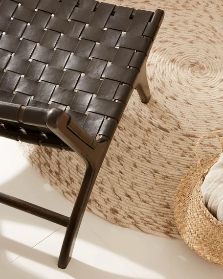 Кресло Calixta черное