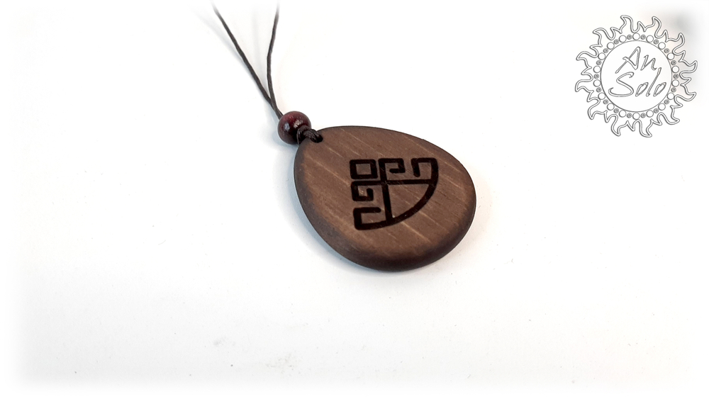 Оберег-капля "Лельник" из кедра