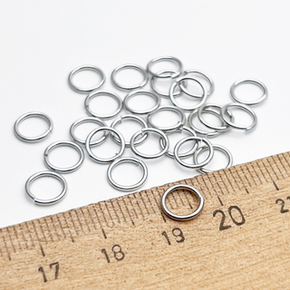 Соединительные колечки, цвет серебро (родий), размер 7*0,8 мм, цена за 2 грамма
