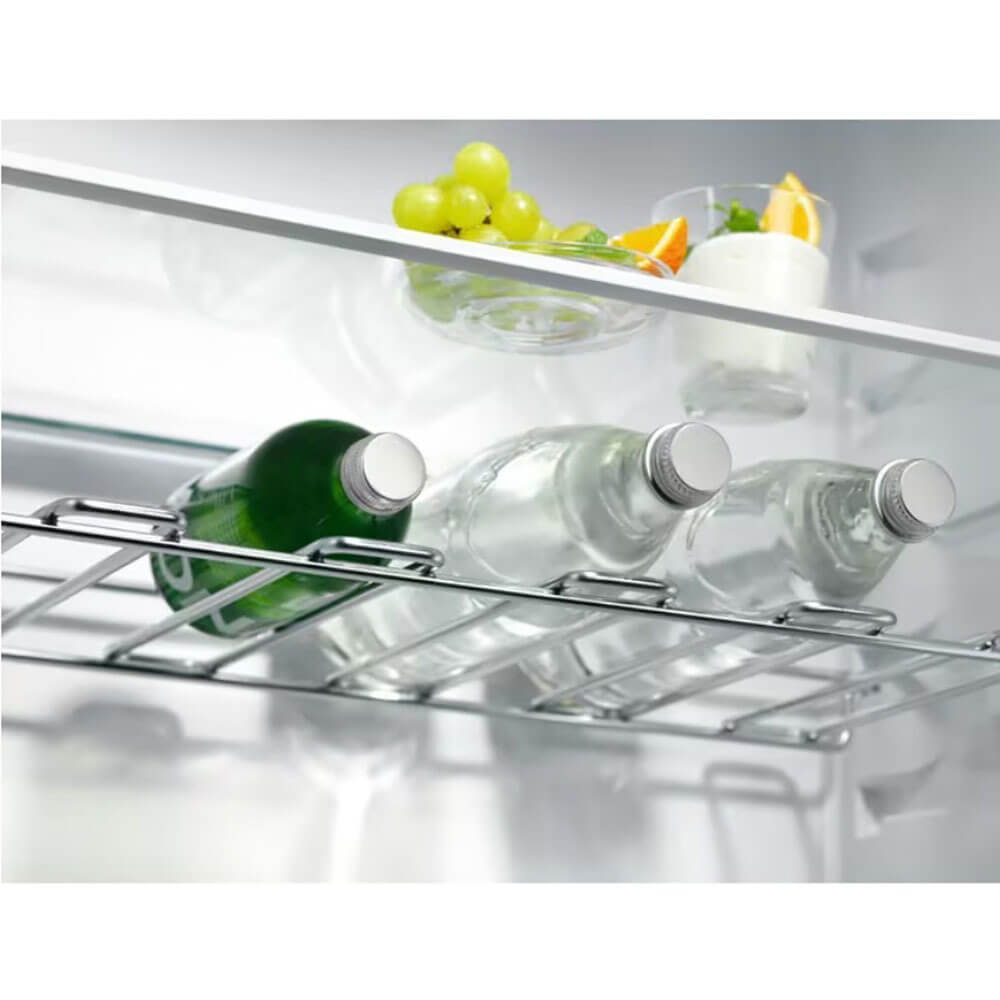 Встраиваемый холодильник Electrolux ENT6ME19S