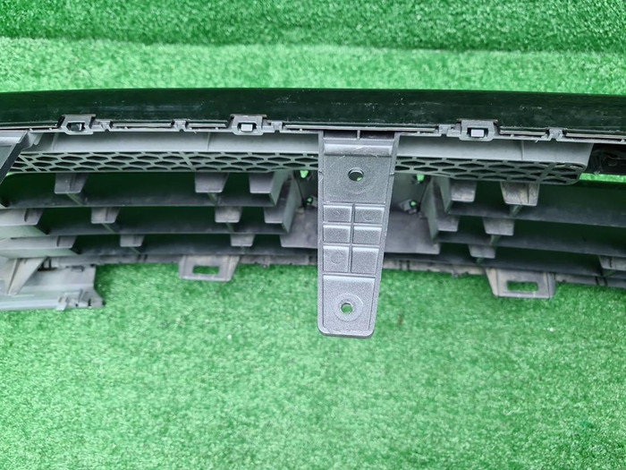 Решетка радиатора Tank 300 (2021-н.в.)