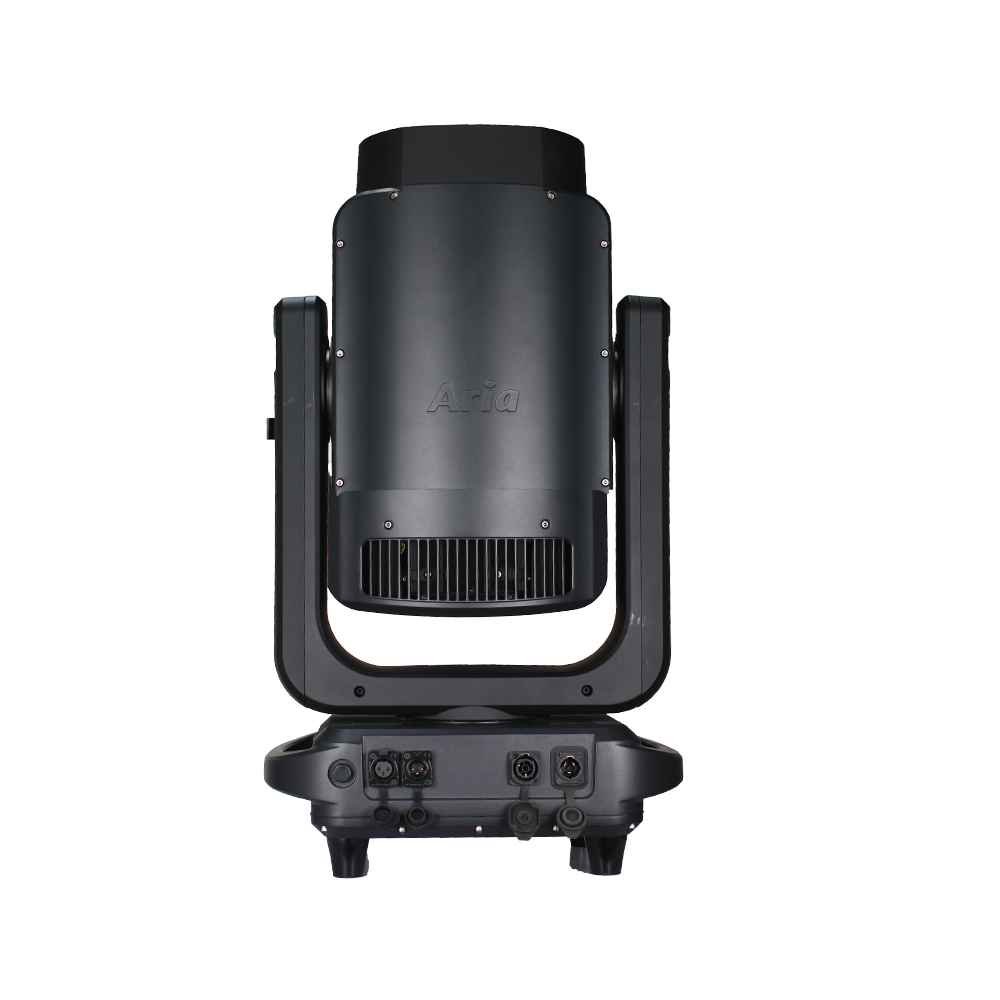 Quatro blade LE680 PROF — профильный LED-прожектор 680 Вт Moving Head с системой профилирования и зумом 4°–45°