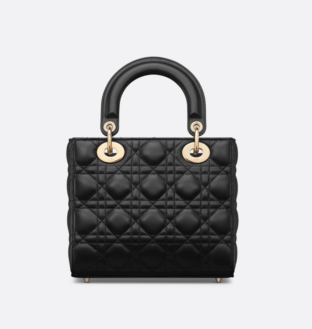 Сумка Lady Dior Small Dioramour черная, кожа ягнёнка, золотистая фурнитура, ремешок с сердцем