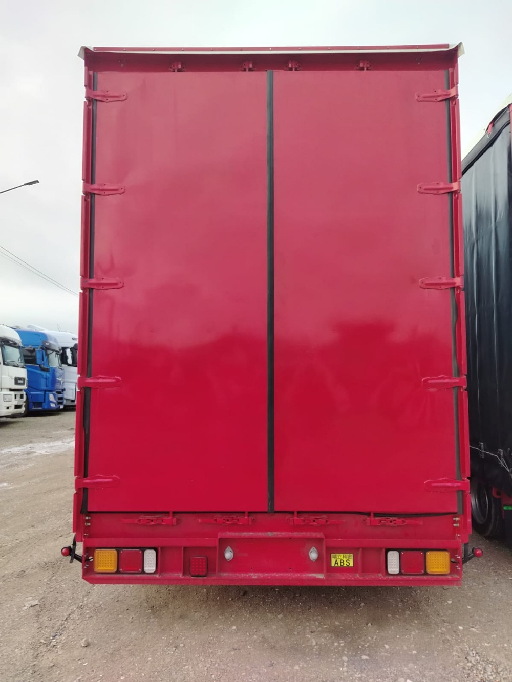 ЭВЭН TITAN226* Полуприцеп шторный 18