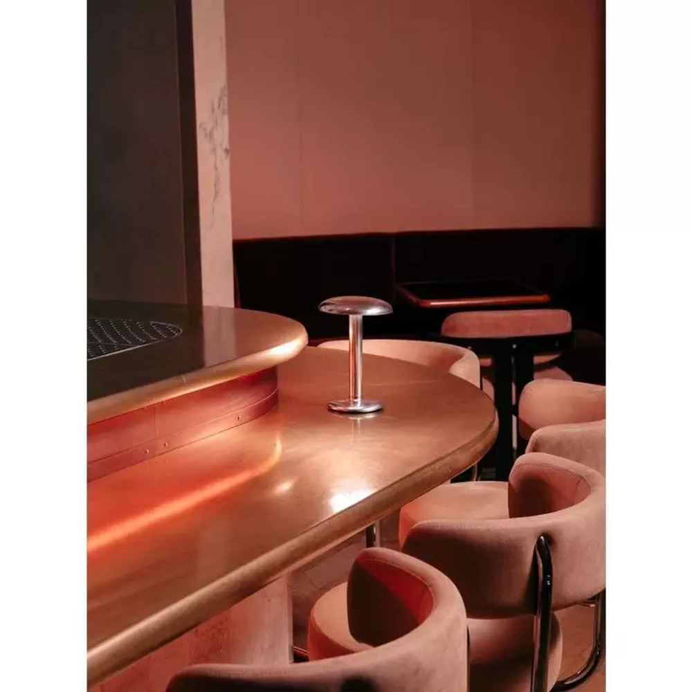 Настольная лампа  FLOS  GUSTAVE POLISHED SILVER LED. 30K C90