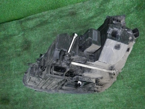 Фара правая Mercedes E W213 (2016-2021) LED