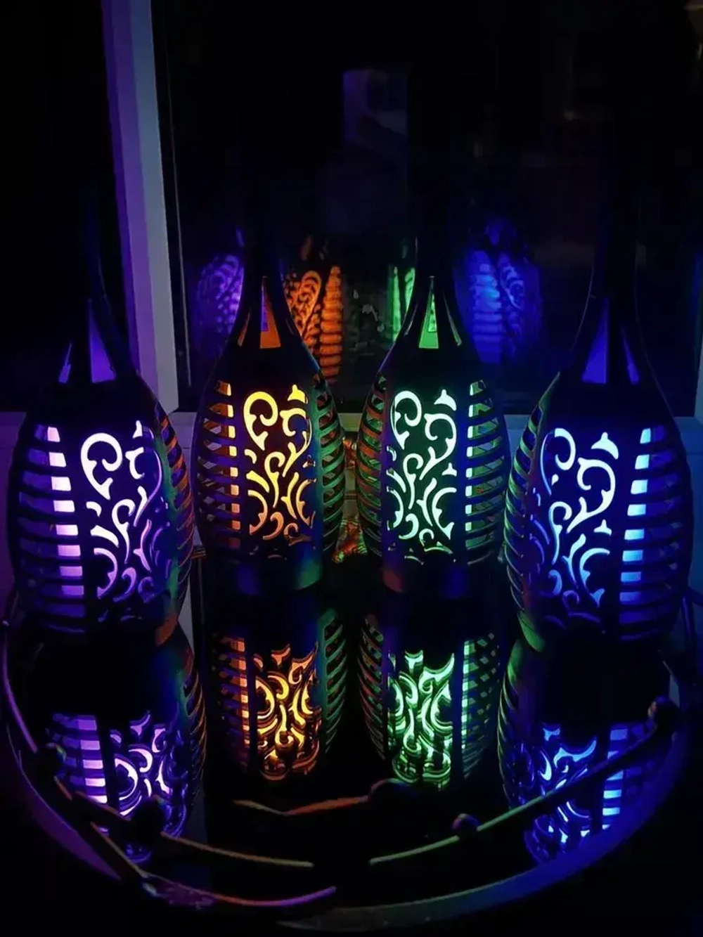 Светильник на солнечной батарее уличный 4 шт., светодиодный. Фонарь с разноцветным пламенем 52 см., Для сада, дачи