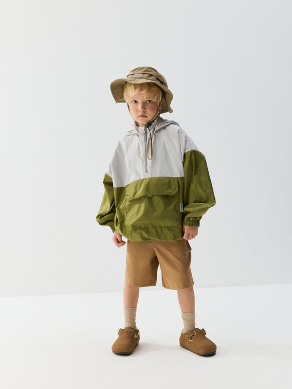 Анорак на сетчатой подкладке 