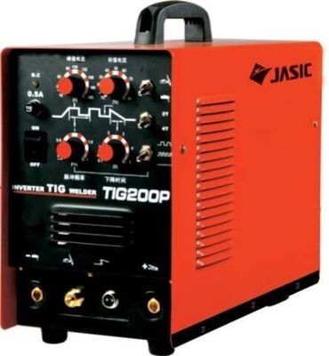 Инвертор сварочный TIG-200P