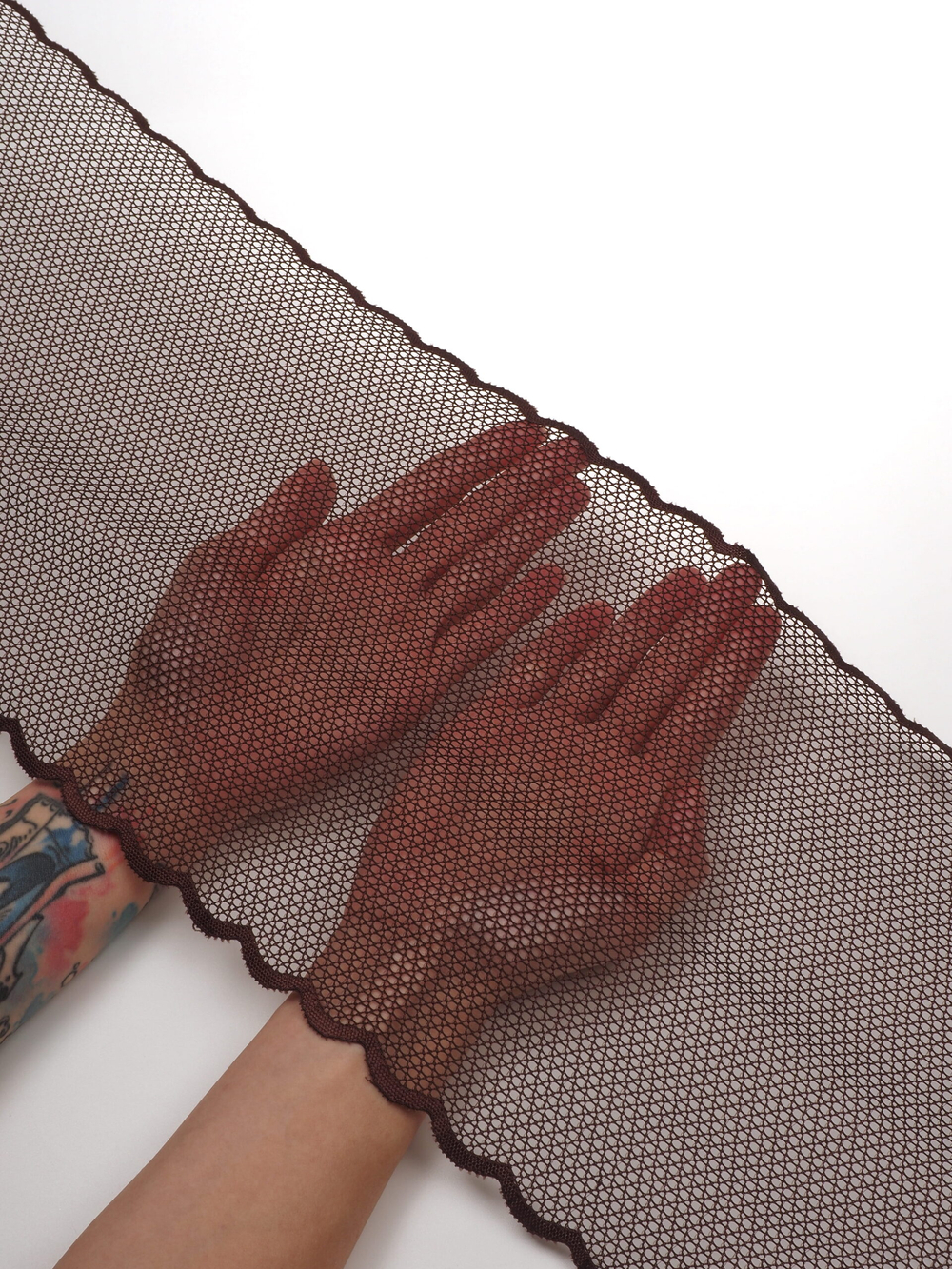 Эластичное кружево шоколад крупная ячейка ширина 20 см