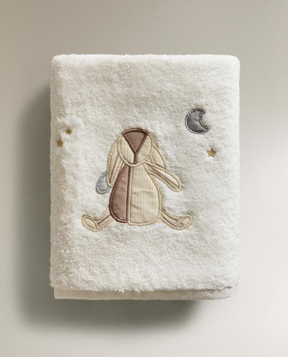 ZARA HOME Детское банное полотенце с зайчиком, желтовато-белый