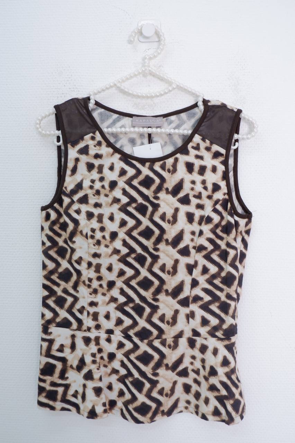 Блуза Kapalua с ярким принтом 38 размер, новая