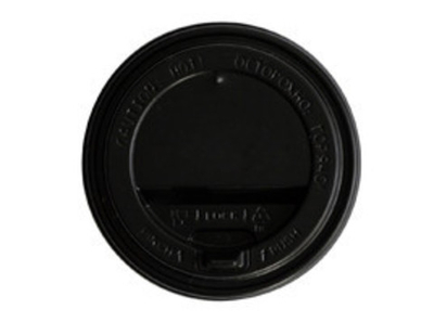 Крышка пластик. d=73мм черная с питейником 80шт/3200 тук