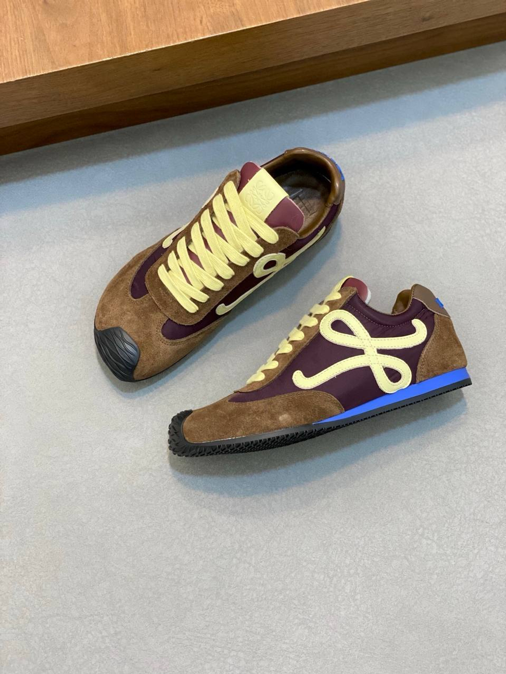 Кроссовки Loewe