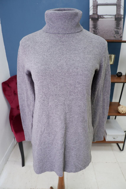 Свитер Bershka базовый 46 размер