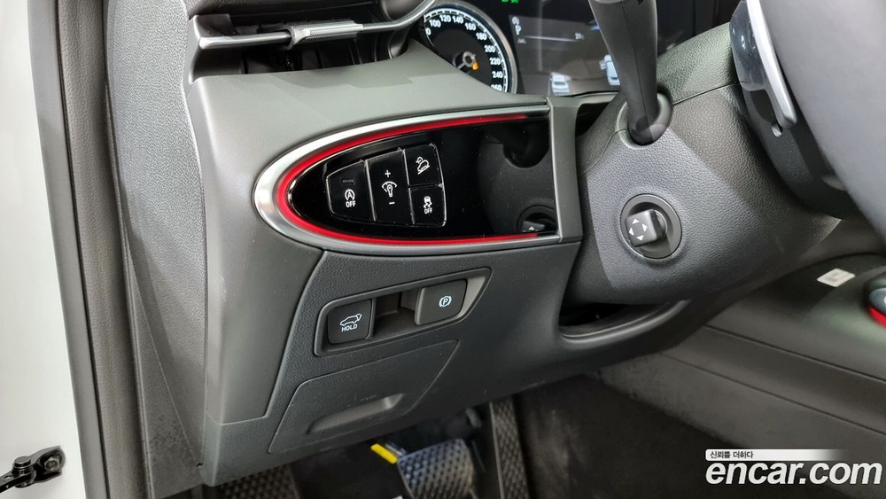 Genesis GV70 2.5T Бензин AWD (12.2023)