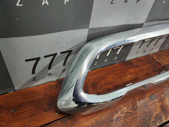 Накладка переднего бампера Mercedes GLC (X253) 15-19 Б/У Оригинал A2538851625