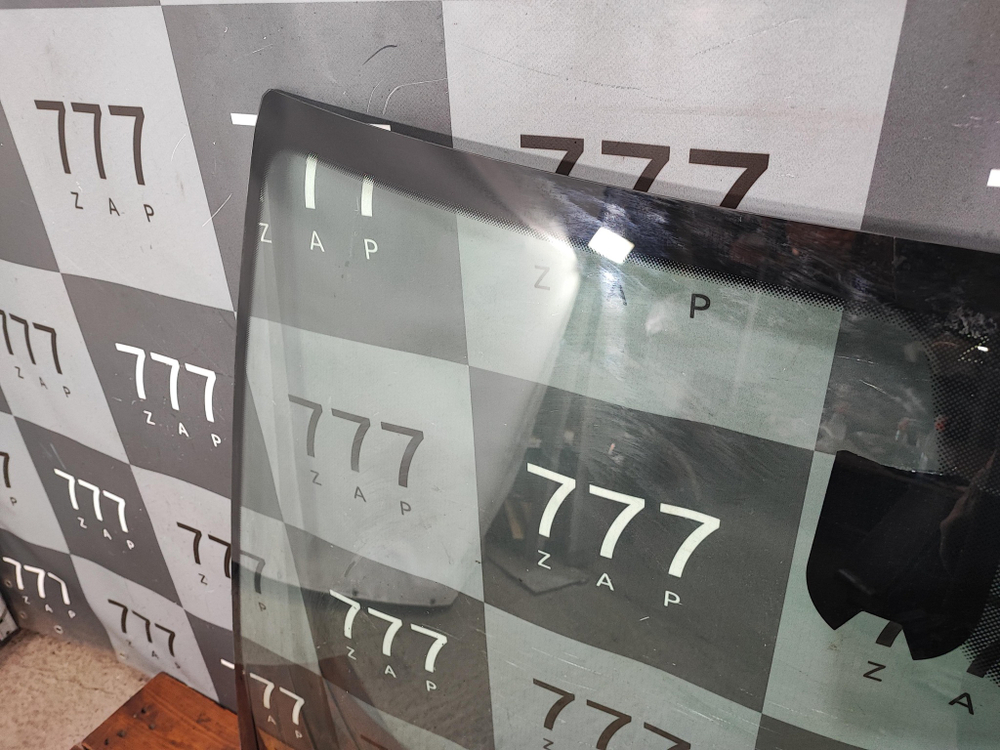 Стекло лобовое Skoda Kodiaq 16-22 Б/У Оригинал 562845011f