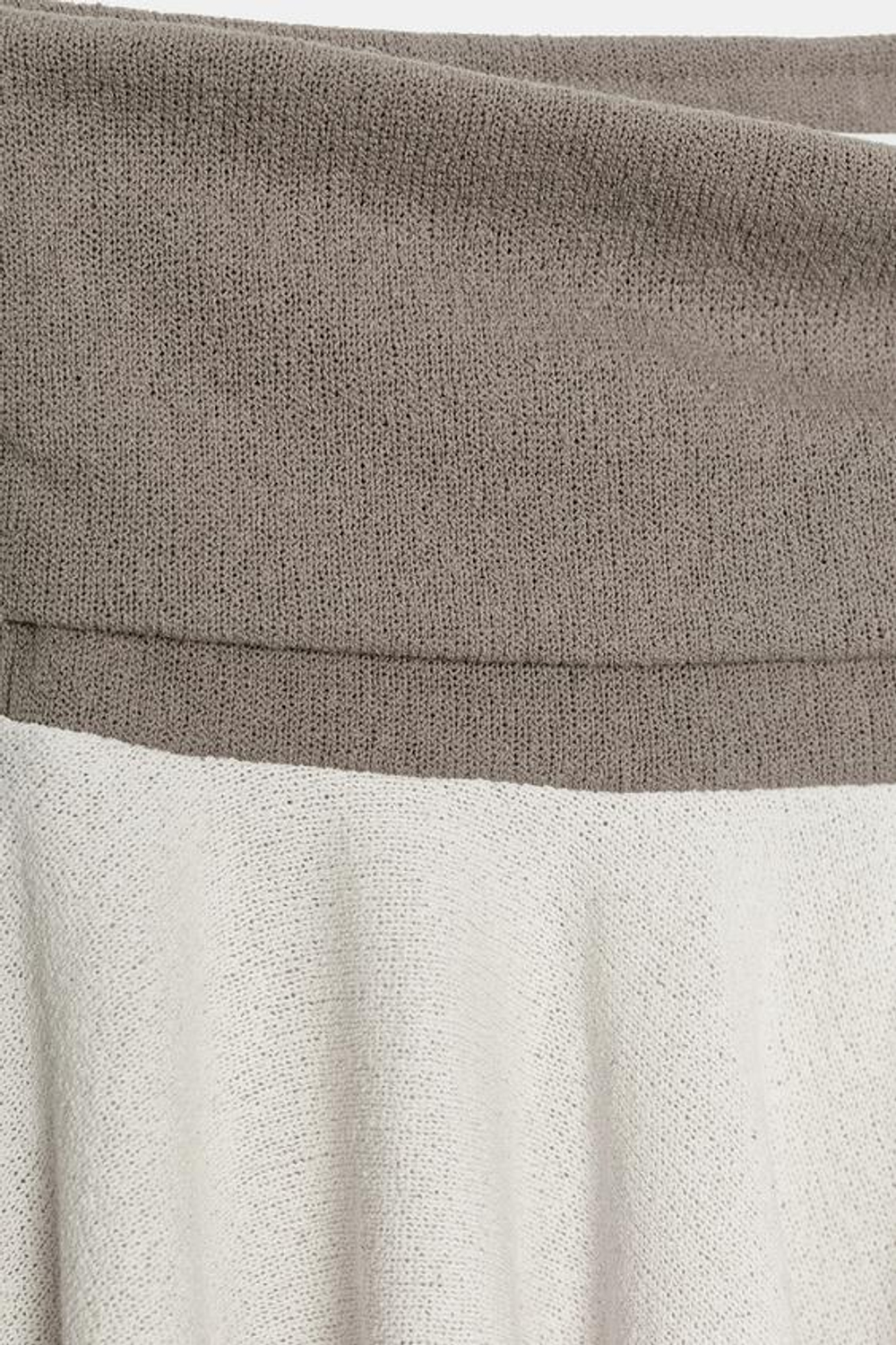 ZARA МИНИ-ЮБКА В СЕЛЬСКОМ СТИЛЕ С КОНТРАСТНЫМИ ДЕТАЛЯМИ, ЭКРЮ/БЕЖЕВЫЙ