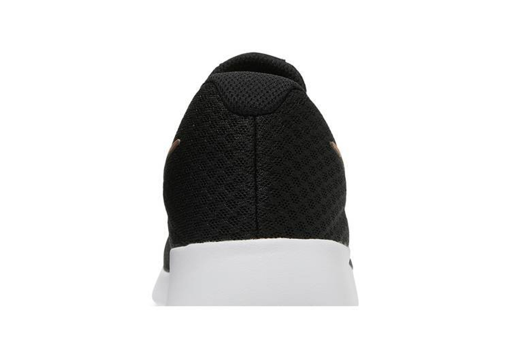 Кроссовки Nike Tanjun (Женская размерная сетка)