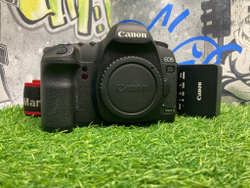 Canon EOS 5D Mark II 9.200 кадров