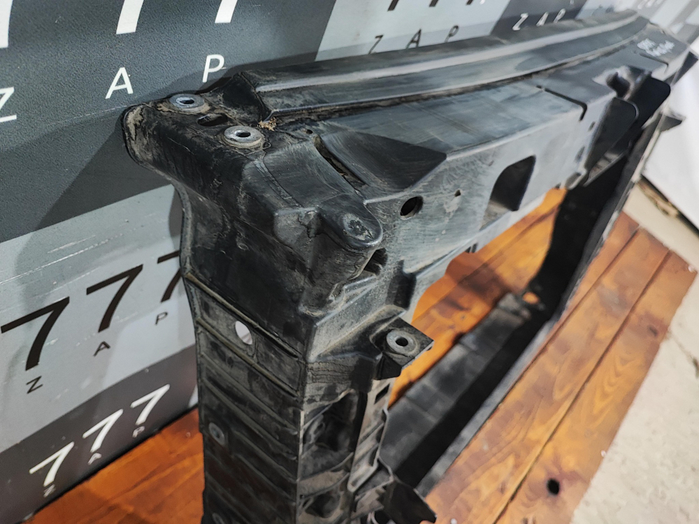 Панель передняя Rapid 2, Polo 6 20-нв Б/У Оригинал 60U805588E