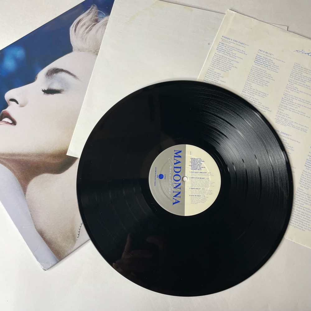 Винтажная виниловая пластинка LP Madonna True Blue (США 1986) (Постер)