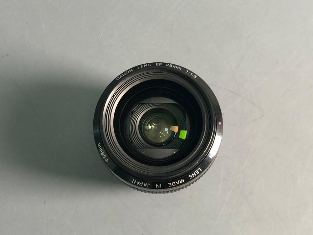 Canon EF 28mm 1.8 USM