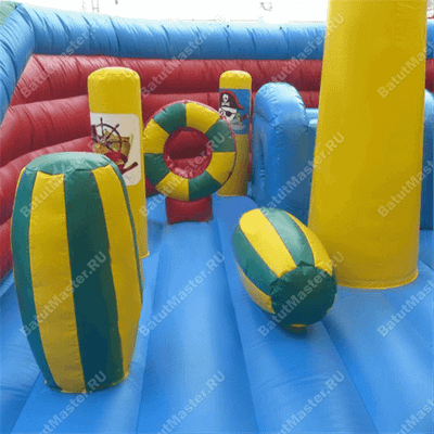 Большой надувной батут-горка "Корабль флибустьеров" 14*8*6 м