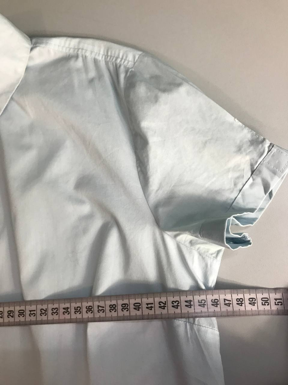 Блузка Benetton лаконичная, маркировка М, визуально на 46 размер