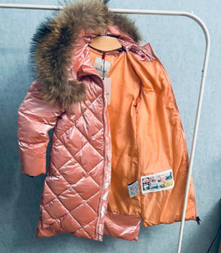 Детское пальто на пуху Moncler Coat