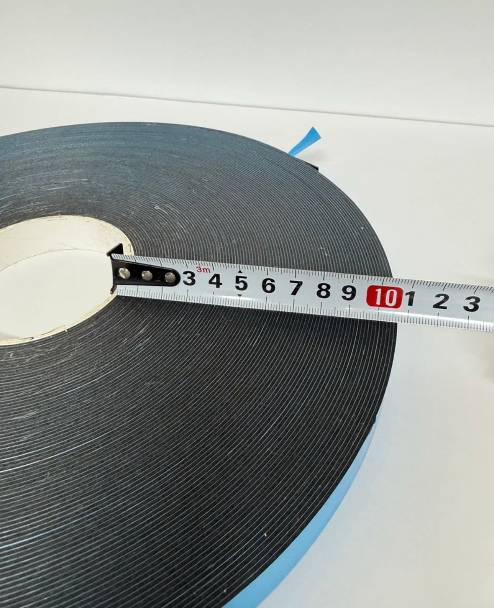 Клейкая лента двусторонняя, скотч, длина 50 метров, ширина 19 мм (1 шт. / рулон)