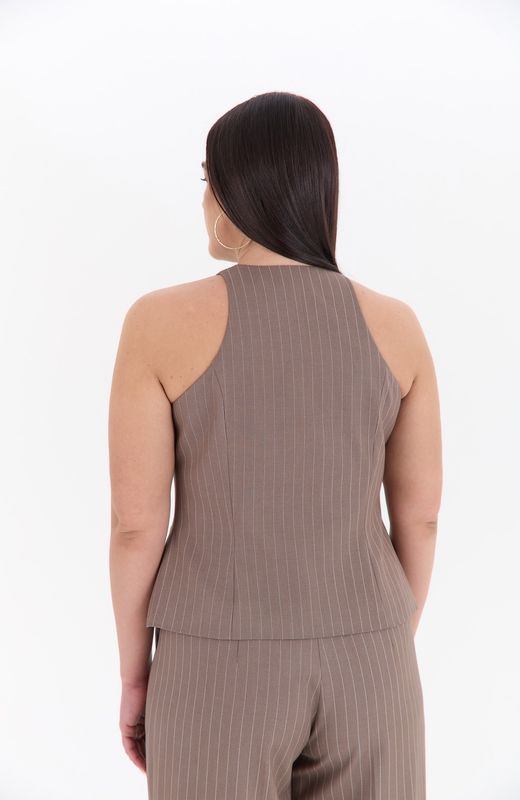 Жилет приталенный в полоску, мокко