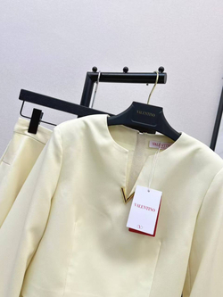 Костюм Valentino