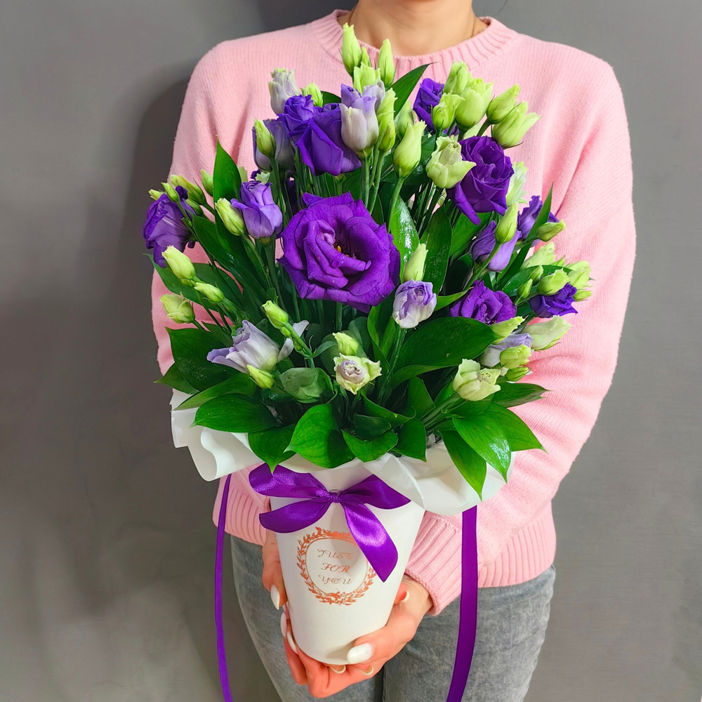 Композиция с эустомой