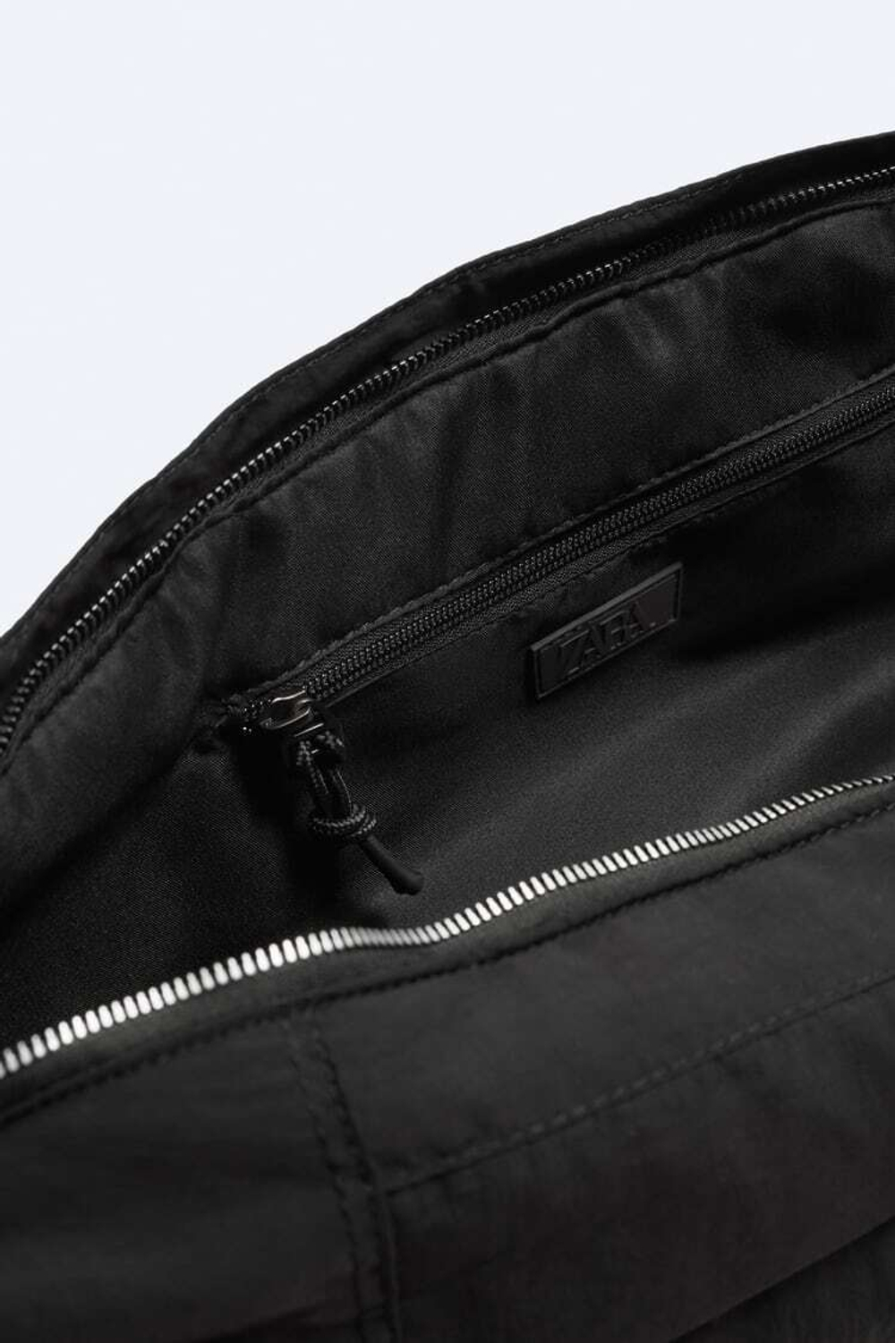 ZARA СУМКА С КАРМАНАМИ, ЧЕРНЫЙ