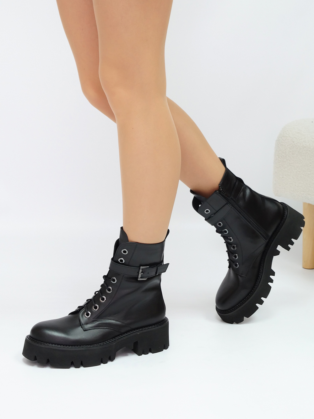 Ботинки женские