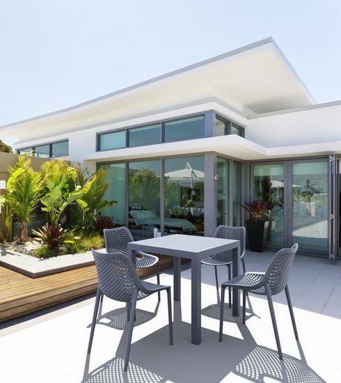 Стул пластиковый Air темно-серый