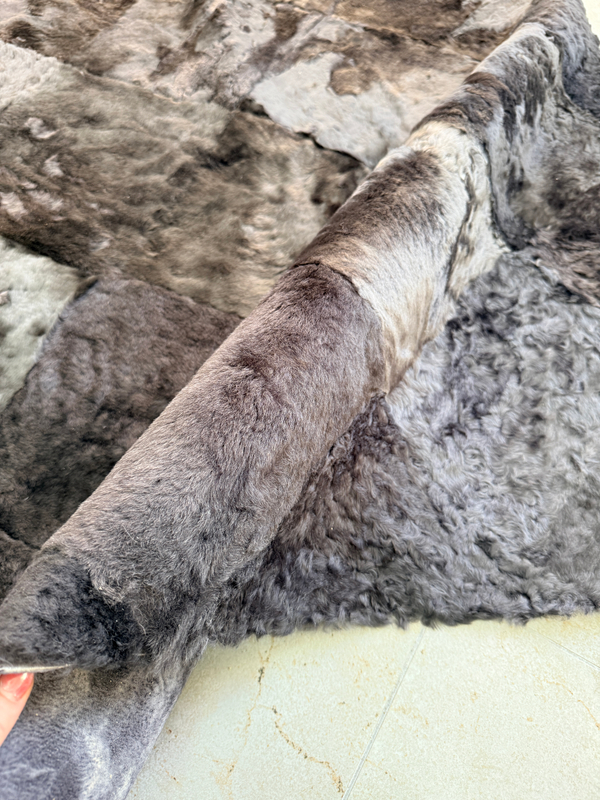 Ковер прямоугольный натуральный мех овчина, 220 х 200 см.