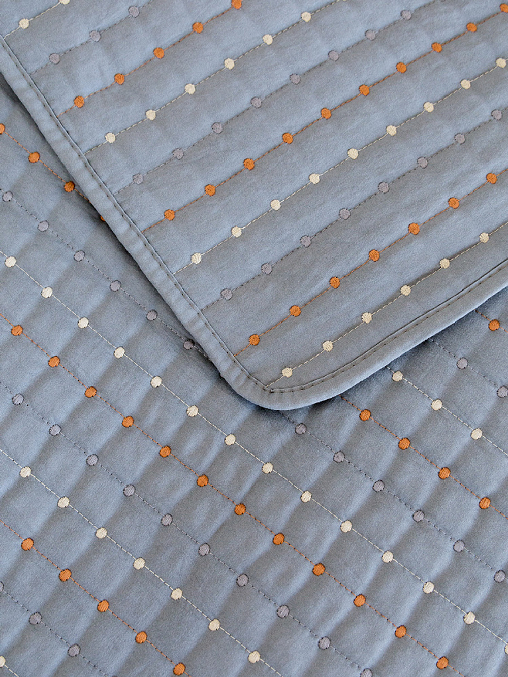 Покрывало DeNASTIA Polka dot 200x220 100%ПЭ серый