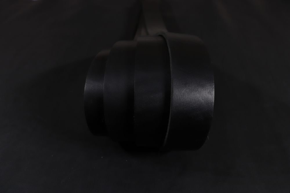 Ременная заготовка Черная с лицевой отделкой