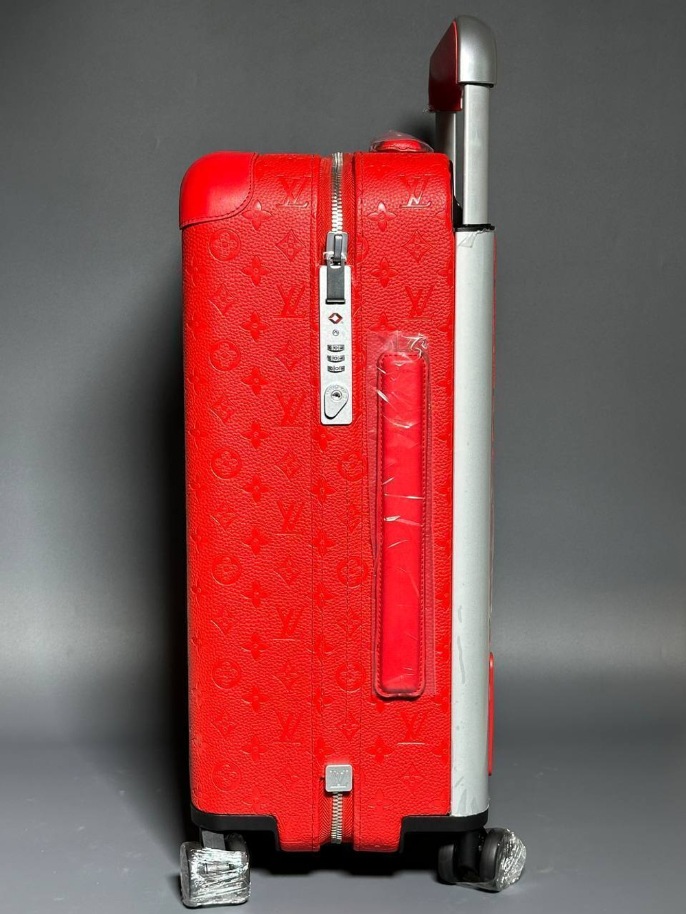 Чемодан Louis Vuitton