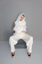 Брюки на резинке, Молочные