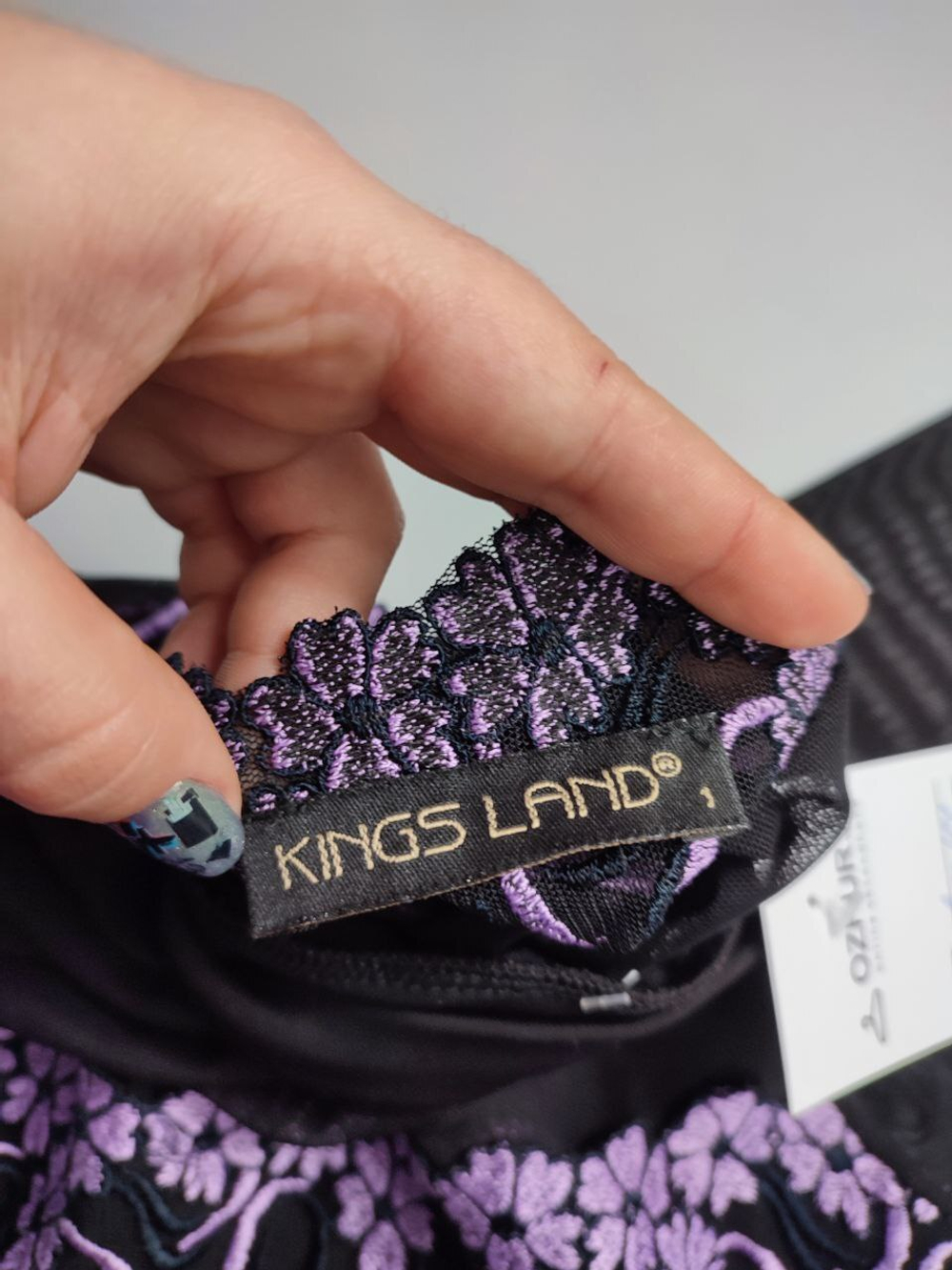 Блузка Kings Land с кружевом 38 размер