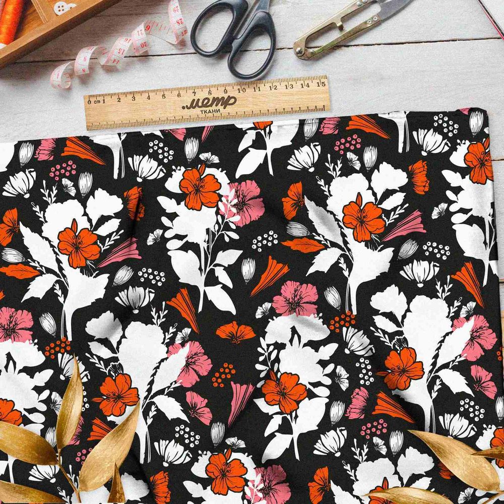 Ткань бифлекс контрастные оранжевые цветы
