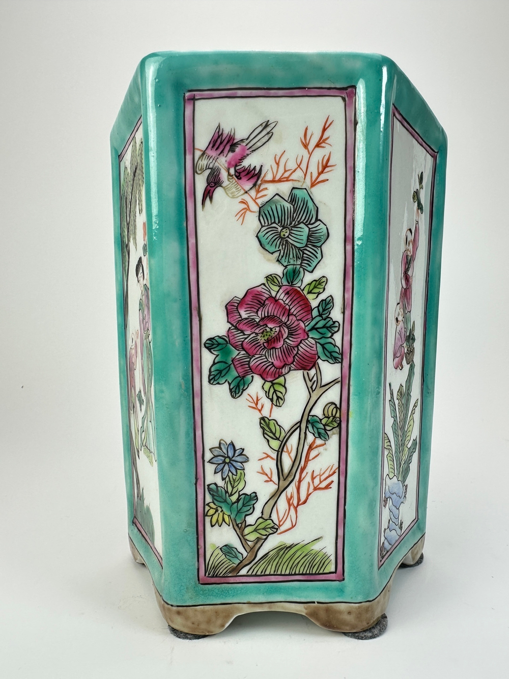 Шестиугольная ваза-кашпо