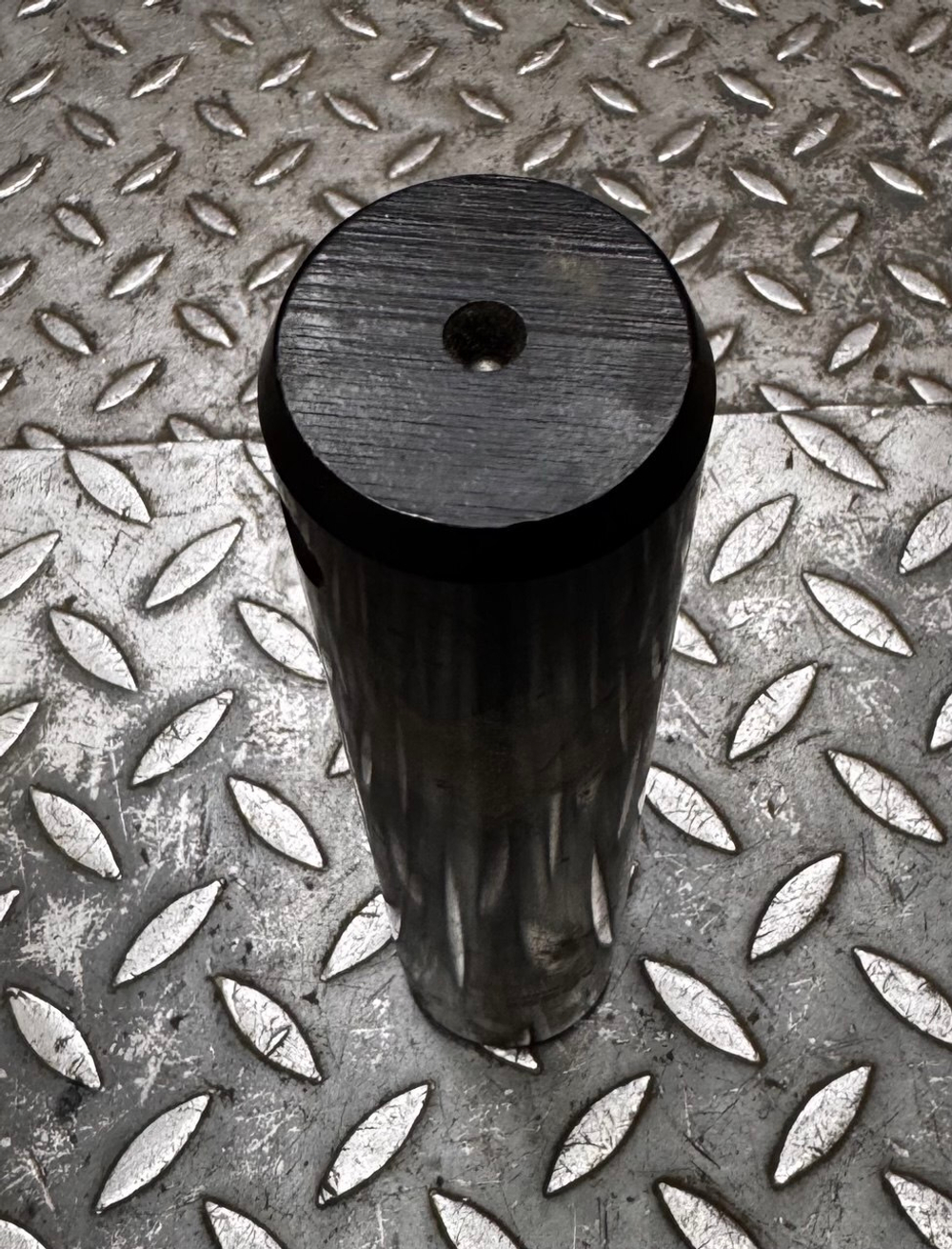 Палец 811/80001 переднего ковша JCB 3CX